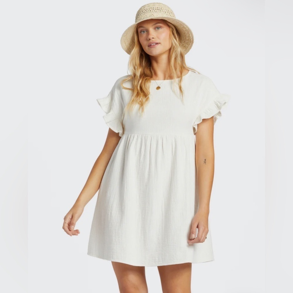 NWT Billabong So Breezy Off White Oversized Ruffle Mini Dress Size XS/S